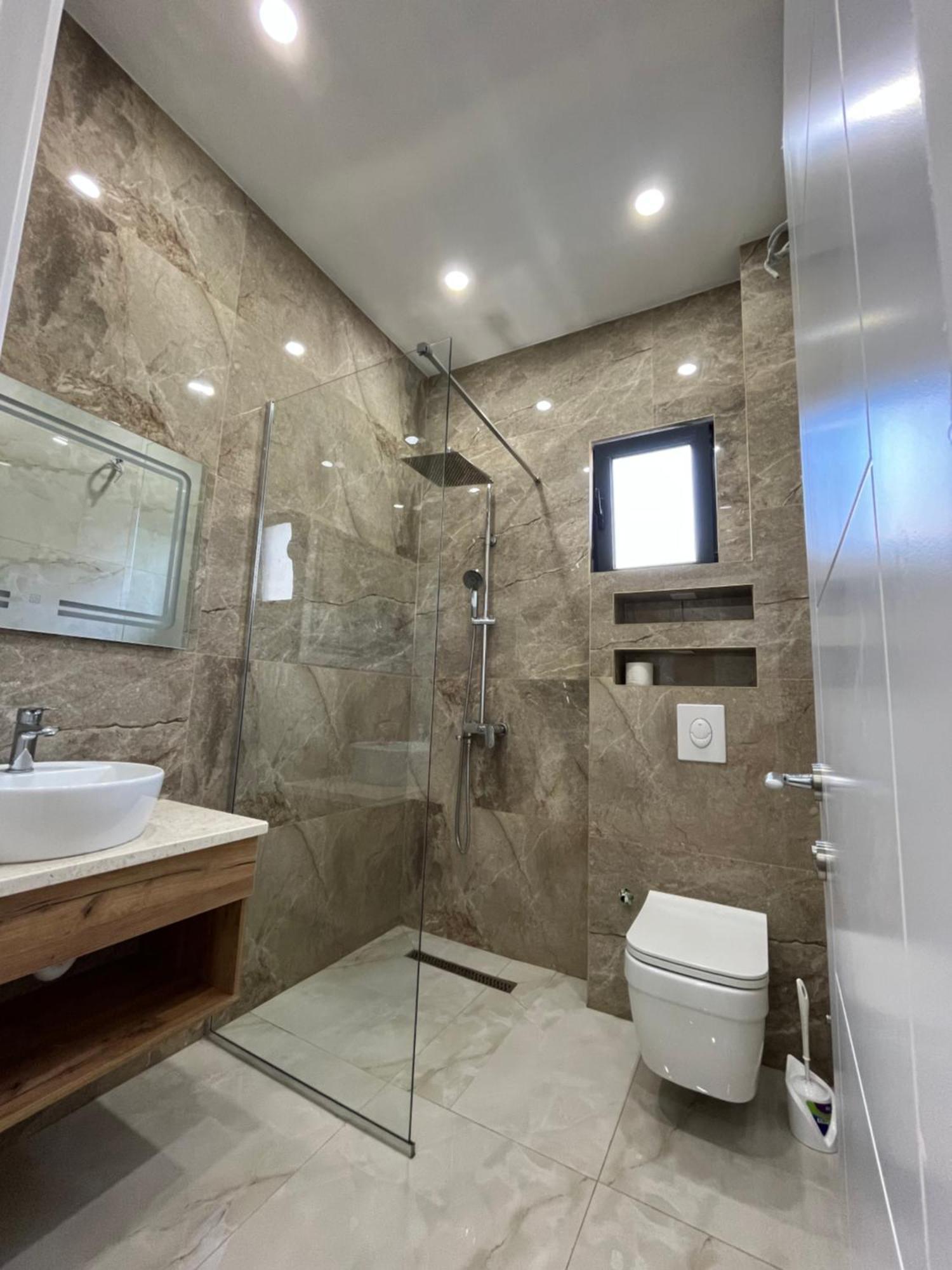 Supreme Luxury Aparthotel Ulcinj Eksteriør bilde
